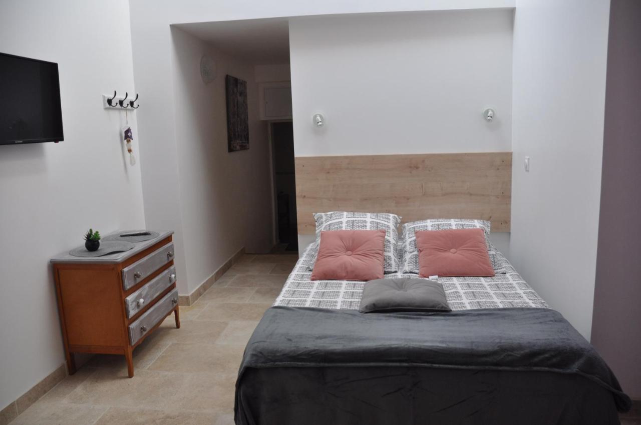 La Magnanerie Apartment Grillon ภายนอก รูปภาพ